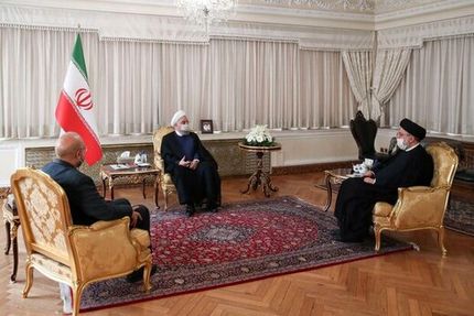 روحانی: مجلس و قوه قضائیه در کنار دولت می توانند رافع مشکلات مردم باشند