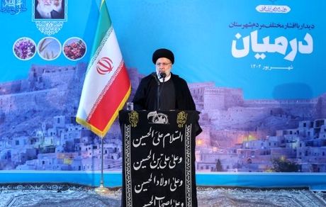 قدرت امروز ایران به برکت خون شهدا و مردم حاضر در صحنه‌ای است که امام حسین را الگوی خود قرار داده‌اند