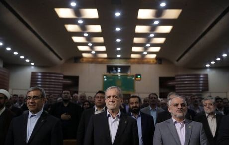 رئیس جمهور: اگر مردم باشند ما شکست نمی‌خوریم و هیچ قدرتی نمی‌تواند مارا زمین‌گیر کند