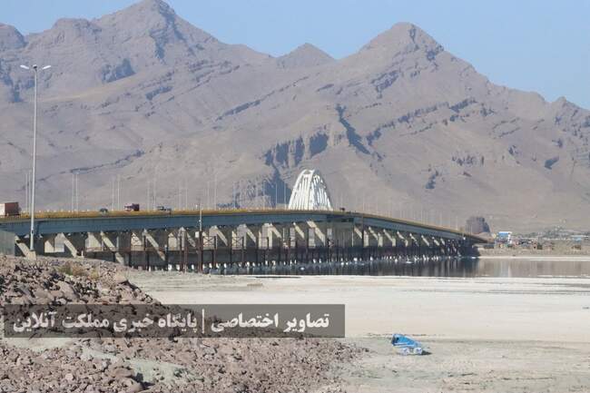 دریاچه ارومیه کم آب تر از همیشه
