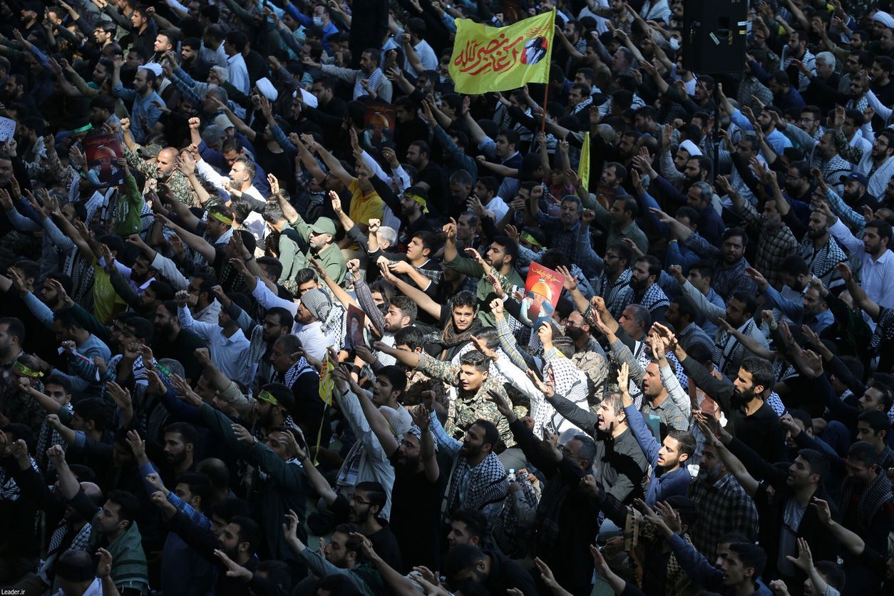 اقامه نماز جمعه به امامت رهبر معظم انقلاب اسلامی / سیزده مهر