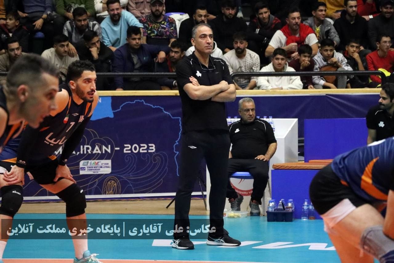 پایان نیم فصل نخست لیگ برتر والیبال با شکست صدرنشین | تصاویر