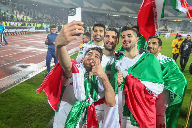 شادی ملی‌پوشان بعد از پایان بازی با عراق و صعود به جام جهانی