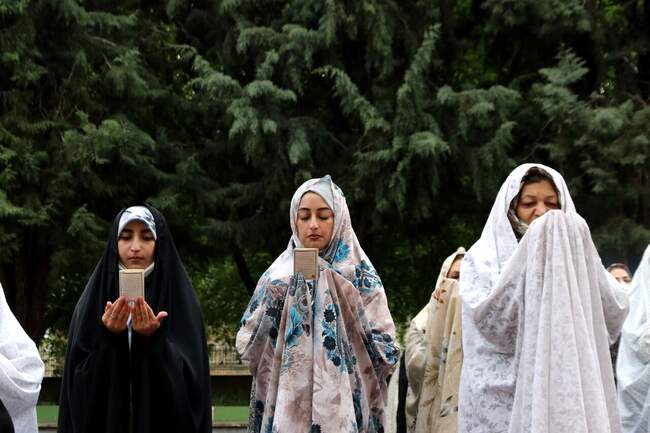 تصاویر | برگزاری نماز عید فطر ۱۴۰۱ در شهرهای مختلف ایران