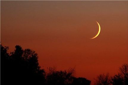 احتمالا، یکشنبه ۱۲ اسفند، روز اول ماه مبارک رمضان است
