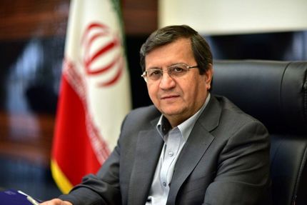 همتی: تملک بیش از ۳۳ درصد سهام بانک‌ها ممنوع است