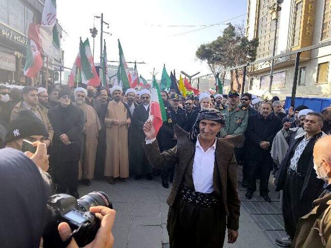 گزارش راهپیمایی سراسری مردم ایران در واکنش به اتفاقات اخیر + تصاویر