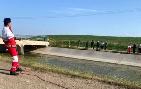 غرق شدن جوان ۲۸ ساله در کانال آب قشلاق حاج آقامیرزای پارس آباد