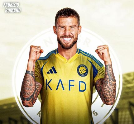 النصر عربستان مدافع مورد اعتماد سرمربی بارسلونا را جذب کرد