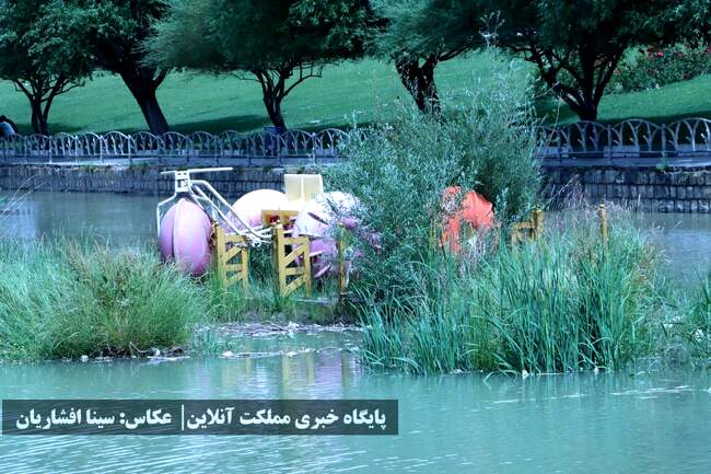 رودخانه‌ای به حال خود رهاشده در میان ارومیه