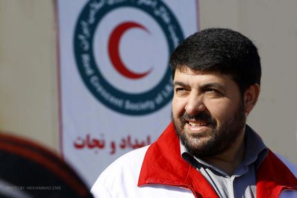 رئیس جمعیت هلال احمر: کمک خارجی در یافتن لاشه بالگرد حامل رئیس جمهور نداشتیم