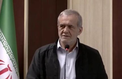 رئیس جمهور: قرار نیست در مقابل قلدرها سر خم کنیم / از مذاکره فرار نمی‌کنیم