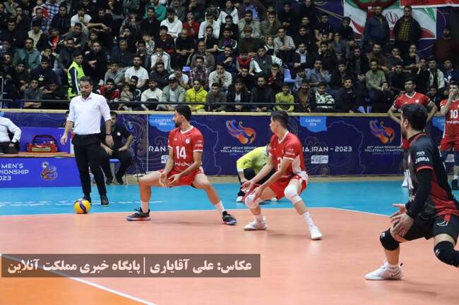 پایان نیم فصل نخست لیگ برتر والیبال با شکست صدرنشین | تصاویر
