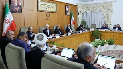 رئیس جمهور:  از هر کسی که می‌گوید می‌تواند مشکلی از مشکلات مردم و نظام را حل کند، استقبال می‌کنیم