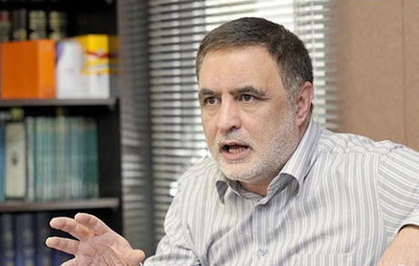 ناصر ایمانی :طرح «انسداد فضای مجازی» را براساس مصالح روز کشور نمی‌دانم