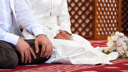 ادعای معاون وزیر ورزش و جوانان از چندهمسری ۳۰۰ هزار مرد ایرانی
