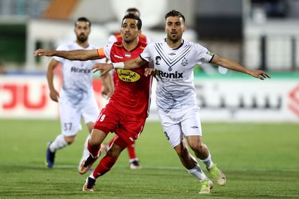 پرسپولیس، راحت ملوان را برد و همچنان مدعی ماند