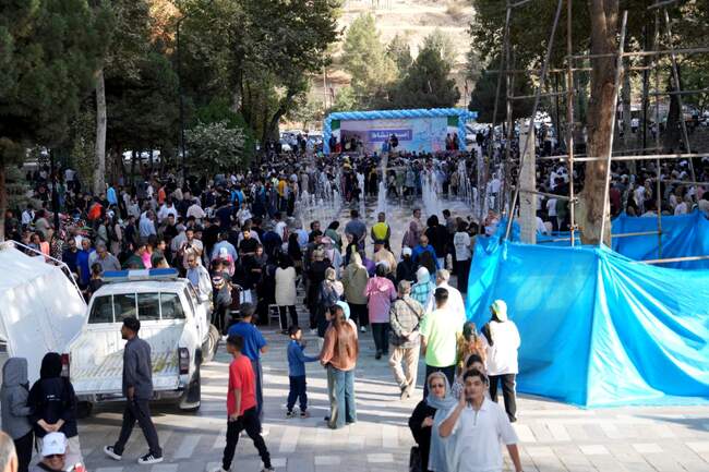 همایش بزرگ پیاده روی خانوادگی شهرستان مهاباد برگزار شد