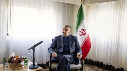 وزیر امور خارجه: کودتا یا انقلاب رنگی در ایران شدنی نیست