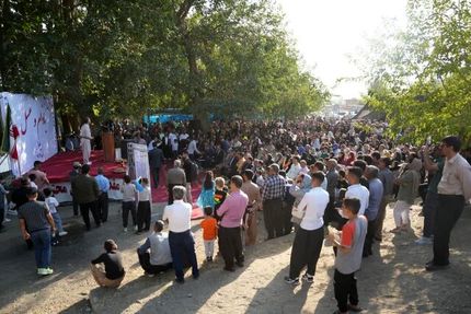 پایان اولین جشنواره بادام و عسل در روستای گندآباد