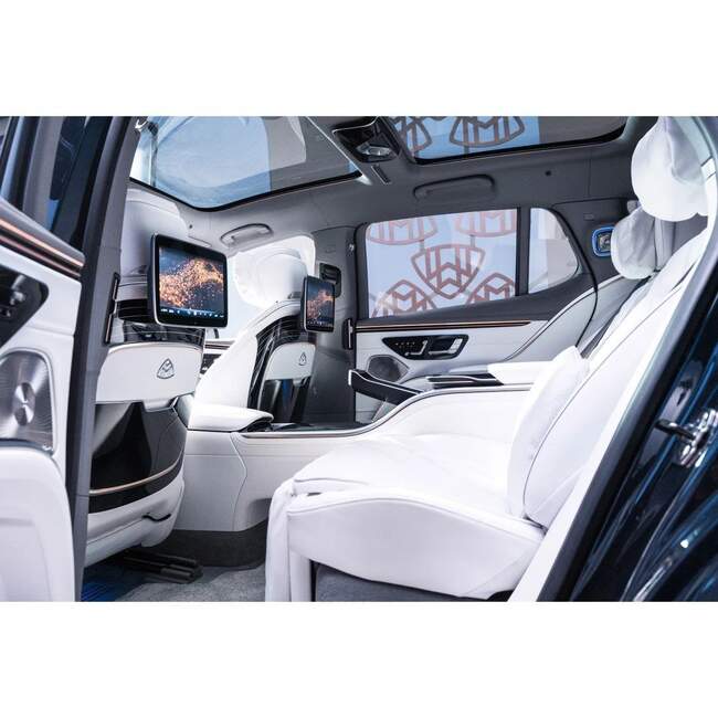 مرسدس بنز لوکس EQS SUV Maybach معرفی شد