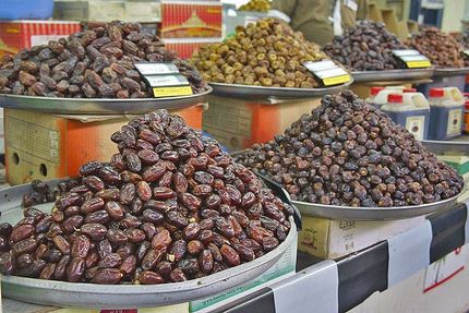 ادامه توزیع خرما در میادین میوه وتره بار تا ۱۳ فروردین ماه