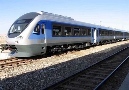 افتتاح قطارهای تندرو تهران مشهد در دهه فجر