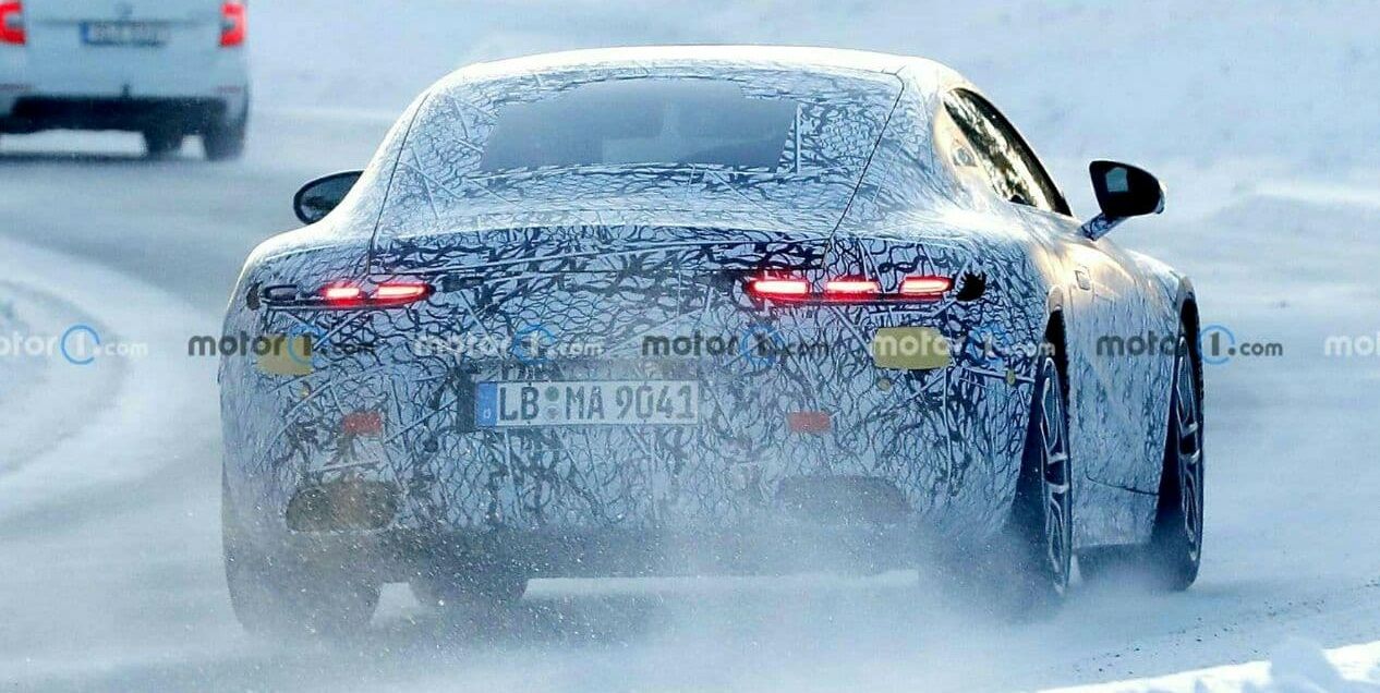 مرسدس بنز AMG GT 
