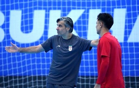 شمسایی سرمربی تیم ملی فوتسال ماند