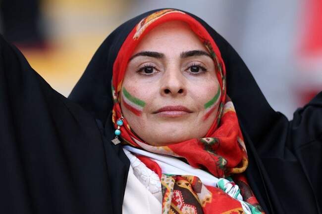 جام جهانی: بازی ایران و ولز از دید لنز دوربین‌ها