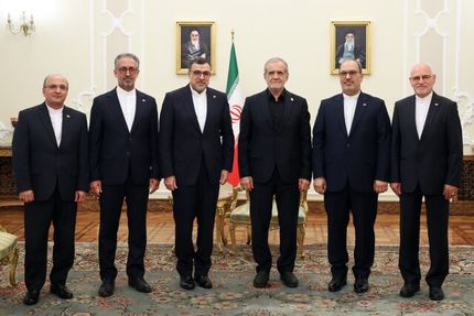 پزشکیان: از ظرفیت پیوندهای فرهنگی برای تقویت روابط بهره بگیریم / هیچ کشوری به اندازی ایران قربانی تروریسم نبوده است