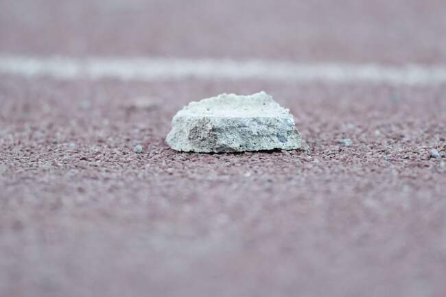 تصاویری از جنجال بزرگ تبریز / بازی پرسپولیس و تراکتور زیر کیلوها سنگ