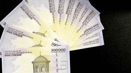 افزایش ۲۰ درصدی حقوق کارمندان دولت در سال آینده