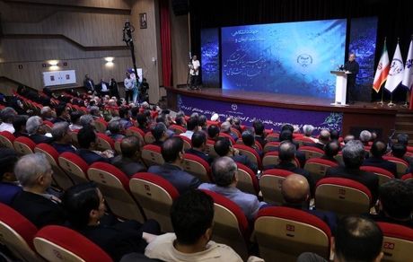 رئیس جمهور: راه‌حل اساسی تغییر در کشور از مسیر خدمات دانشمندان و عالمانی است که دغدغه حل مشکلات ملی را دارند