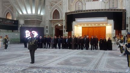 تجدید میثاق اعضای هیات دولت چهاردهم با آرمان‌های بنیانگذار جمهوری اسلامی