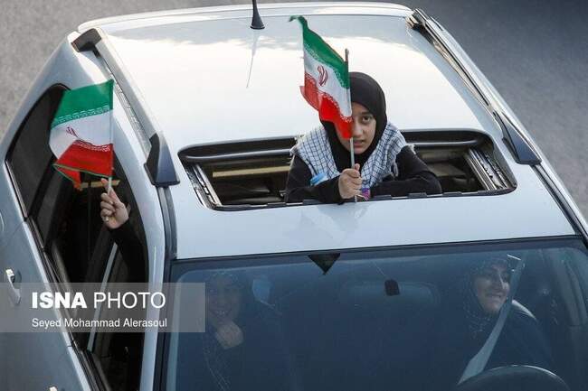 جشن پیروزی طرفداران سیدابراهیم رئیسی در قم، تهران و مشهد
