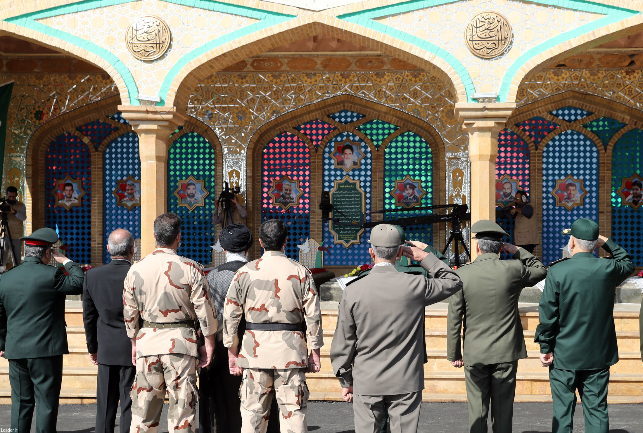 مراسم مشترک دانش‌آموختگی دانشجویان دانشگاههای نیروهای مسلح با حضور مقام معظم رهبری / تصاویر