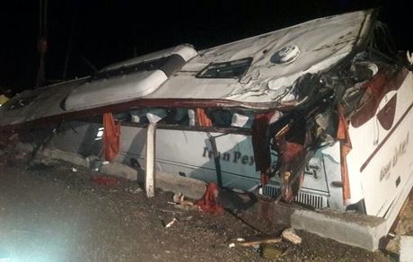 یک حادثه اتوبوسی دیگر در استان خوزستان با ۱۲ مصدوم