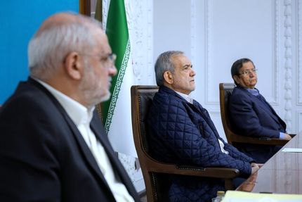 رئیس جمهور: می‌توان با بسیج نیروها شش ماهه اطلاعات مالی و اقتصادی همه را به صورت خود اظهاری جمع‌آوری کرد