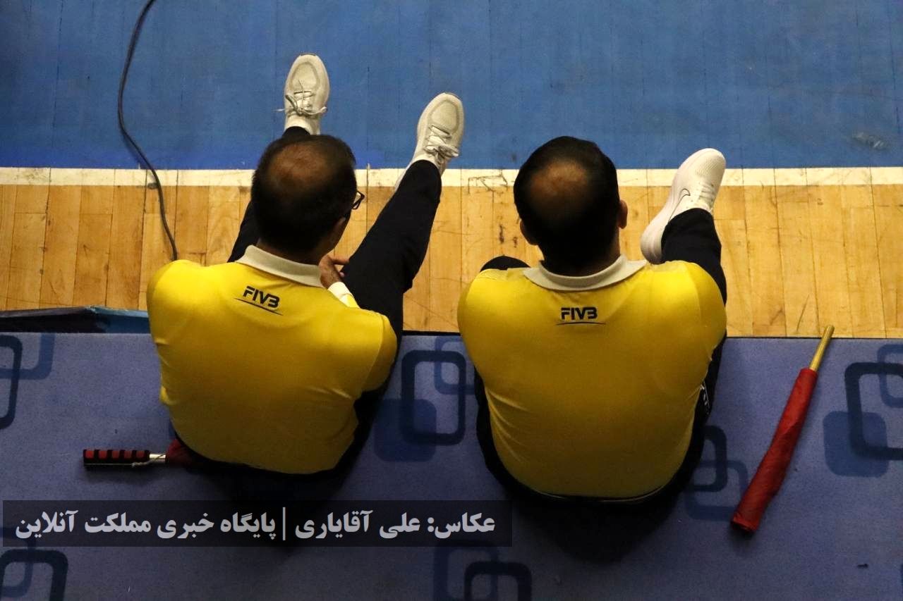 پایان نیم فصل نخست لیگ برتر والیبال با شکست صدرنشین | تصاویر