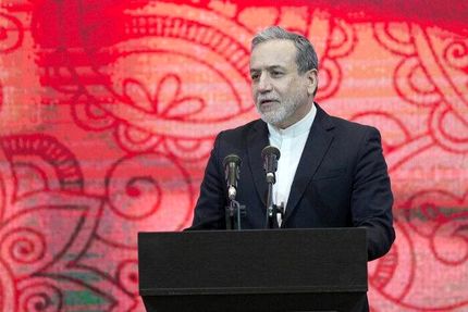 عراقچی: ایران و چین به عنوان دو تمدن کهن آسیایی دوستان دوران سختی هستند