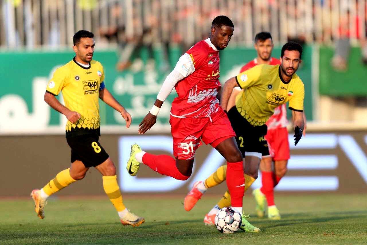 سپاهان برنده بازی سوپرجام مقابل پرسپولیس شد / تصاویر