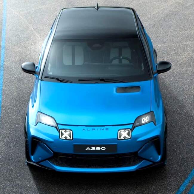 تعریف متفاوت از رانندگی خودروهای الکتریکی با هاچ بک جذاب Alpine A290