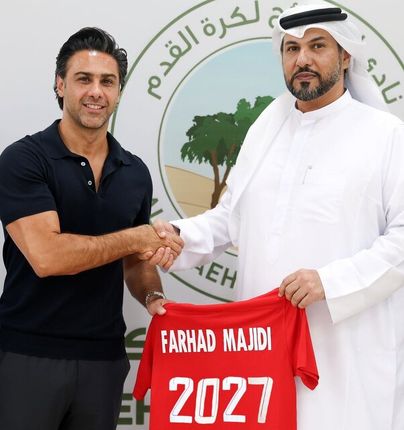 فرهاد مجیدی ۲ سال دیگر سرمربی البطائع امارات ماند
