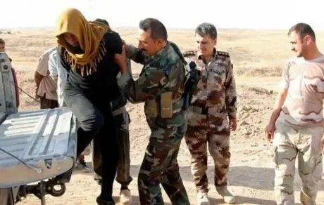 دستگیری ۲۴ تروریست داعشی در استان الانبار عراق
