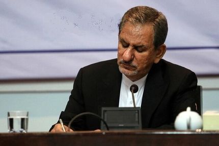 معلمان در رویارویی با کرونا پرچم آموزش را برافراشته داشته‌اند