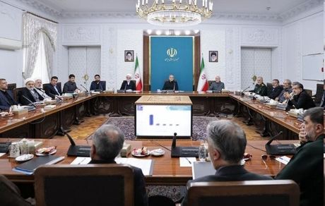 تاکید رئیس جمهور بر ارتقای کیفیت خدمات در حوزه فضای مجازی
